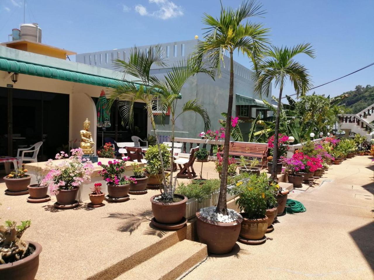 Blue Sky Residence Patong Exterior photo